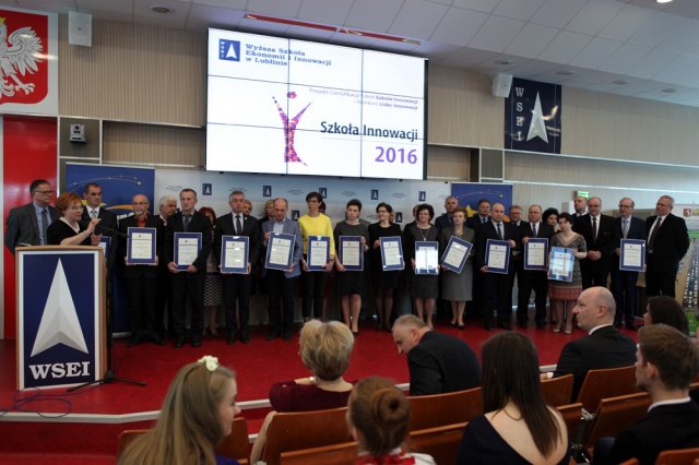 Certyfikat "Szkoła Innowacji 2016"