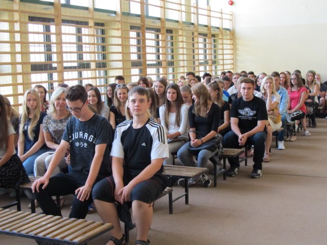 Spotkanie z uczniami klas pierwszych i ich rodzicami