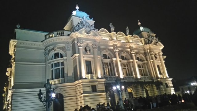 Magiczny Kraków i godny pamięci Oświęcim
