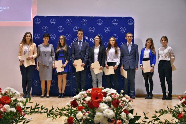 Uczennica I LO , Paulina Kostrzanowska,  stypendystką Prezesa Rady Ministrów
