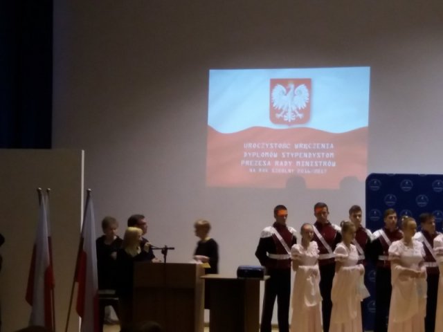 Uczennica I LO , Paulina Kostrzanowska,  stypendystką Prezesa Rady Ministrów